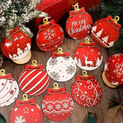 Pendentifs boule de Noël en bois